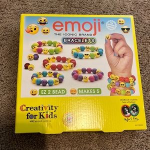 Unopened brand new in box emoji bracelet kit. Ages 6 plus.